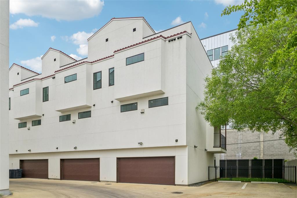 Mirar at the Cedars - Residential