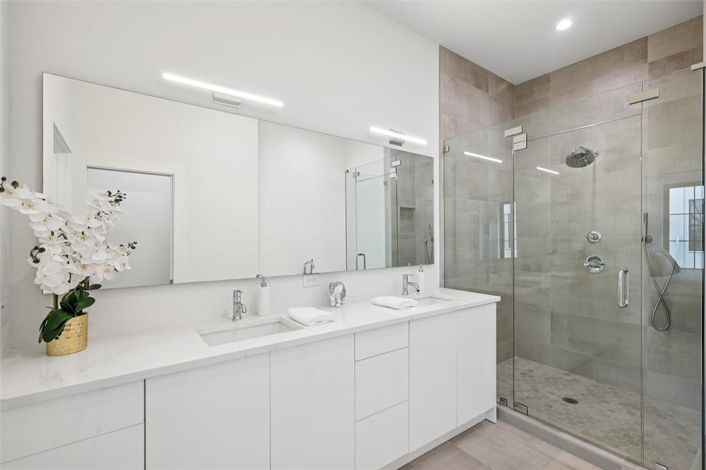 Mirar at the Cedars - Residential