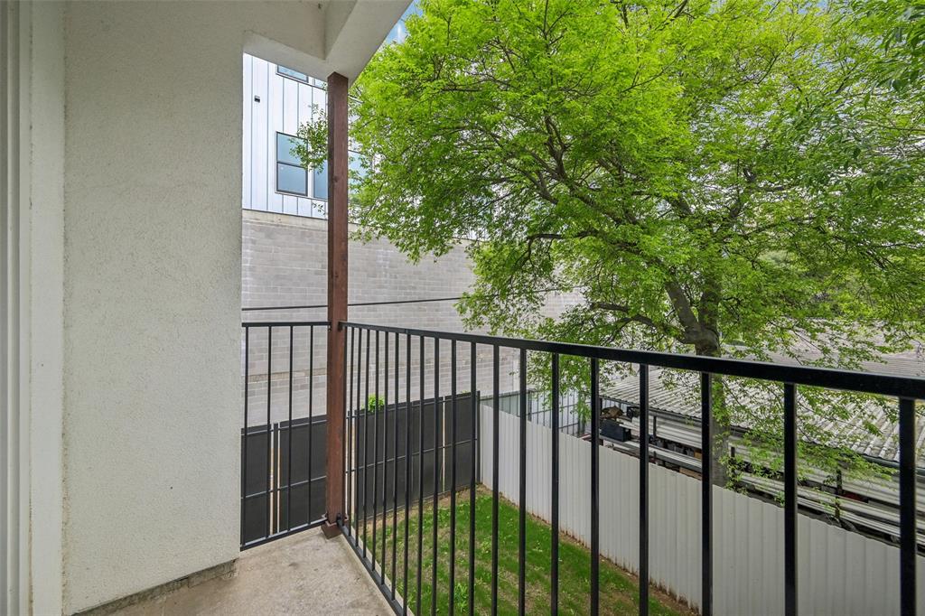 Mirar at the Cedars - Residential