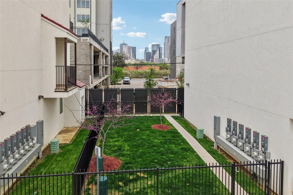 Mirar at the Cedars - Residential