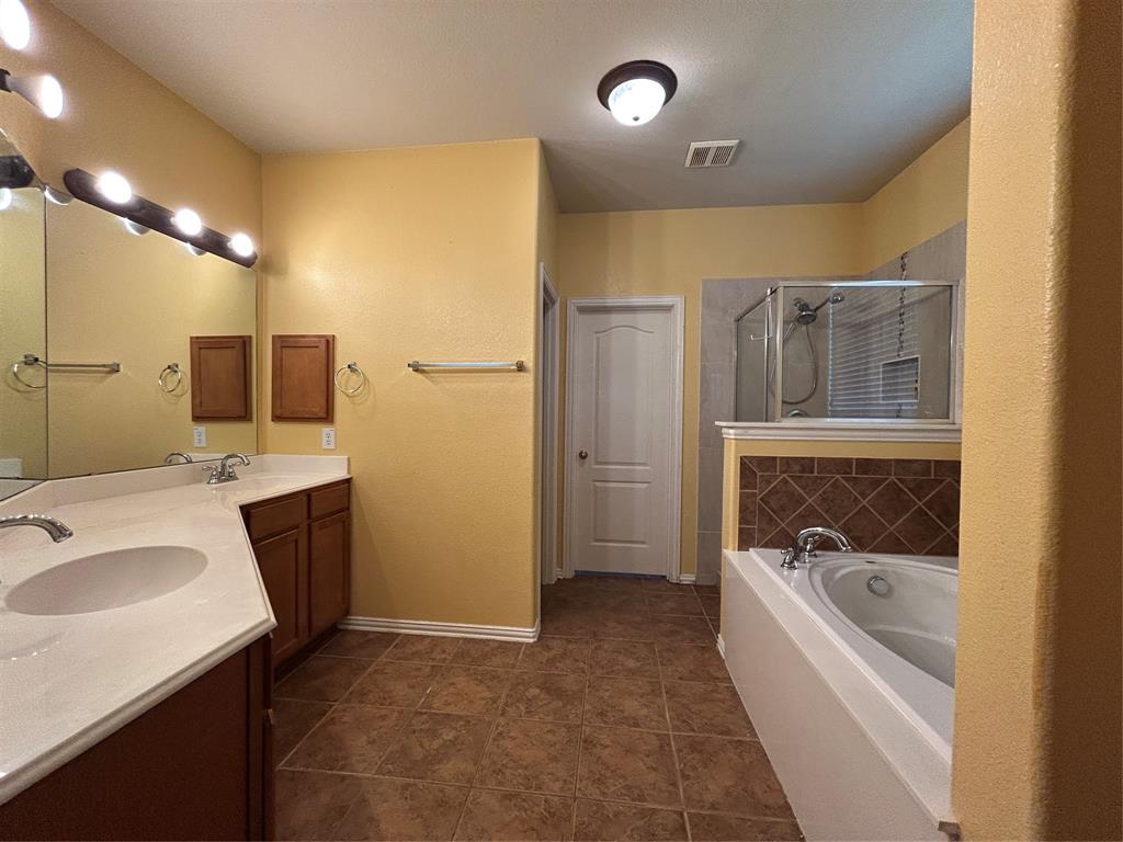 Creek Village At Providence - Residential