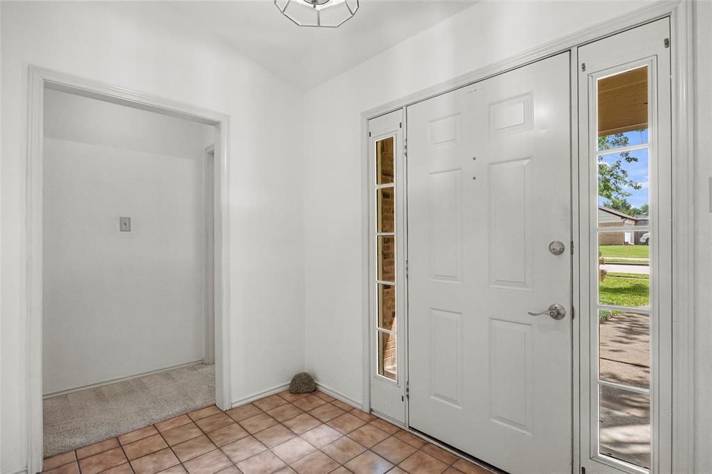 Photo of 3505 Dublin Trail, Mesquite, TX 75149 (MLS # 21218643)