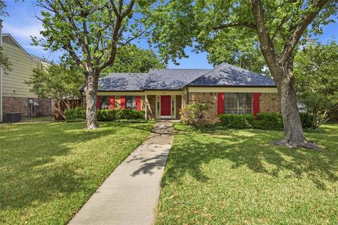 Photo of 3505 Dublin Trail, Mesquite, TX 75149 (MLS # 21218643)