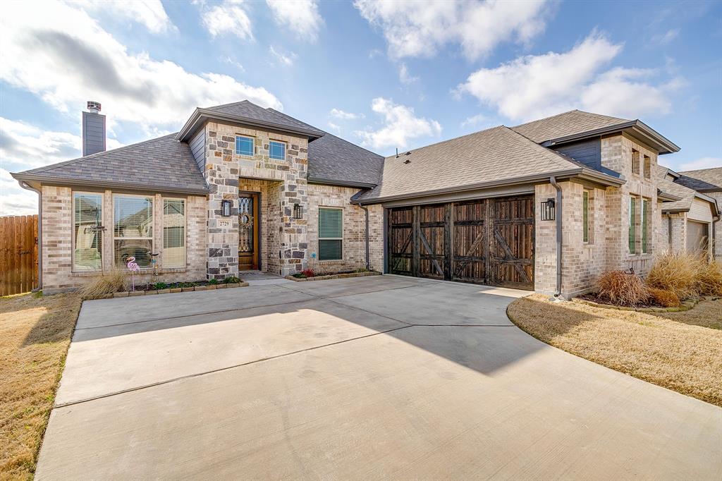 2729 Ben Thomas Street