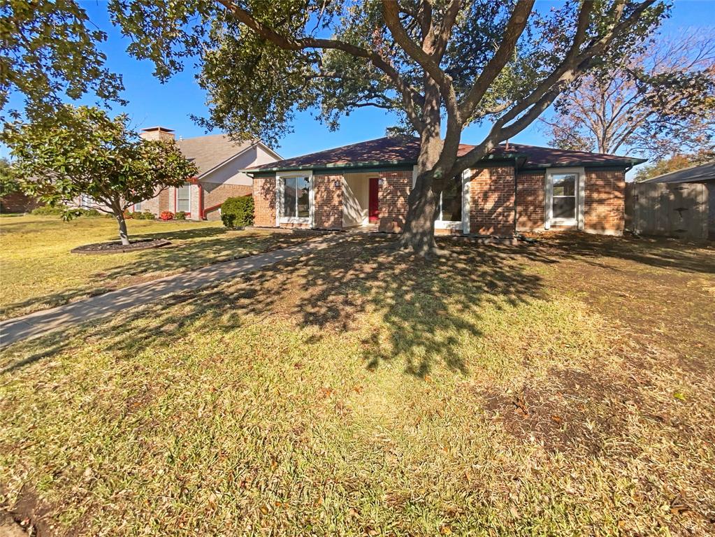 1127 Southwestern Drive