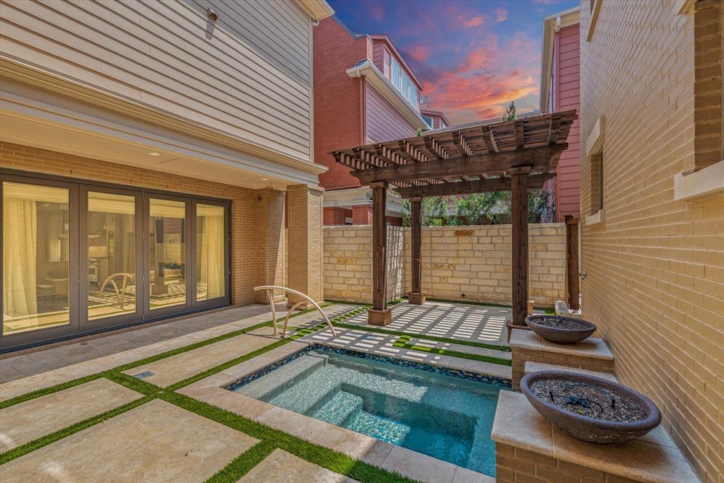 Garden District Ph C - Residential