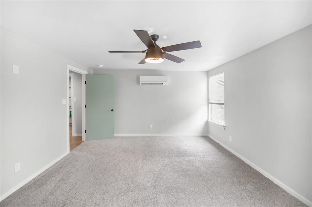 221 S 7th Street