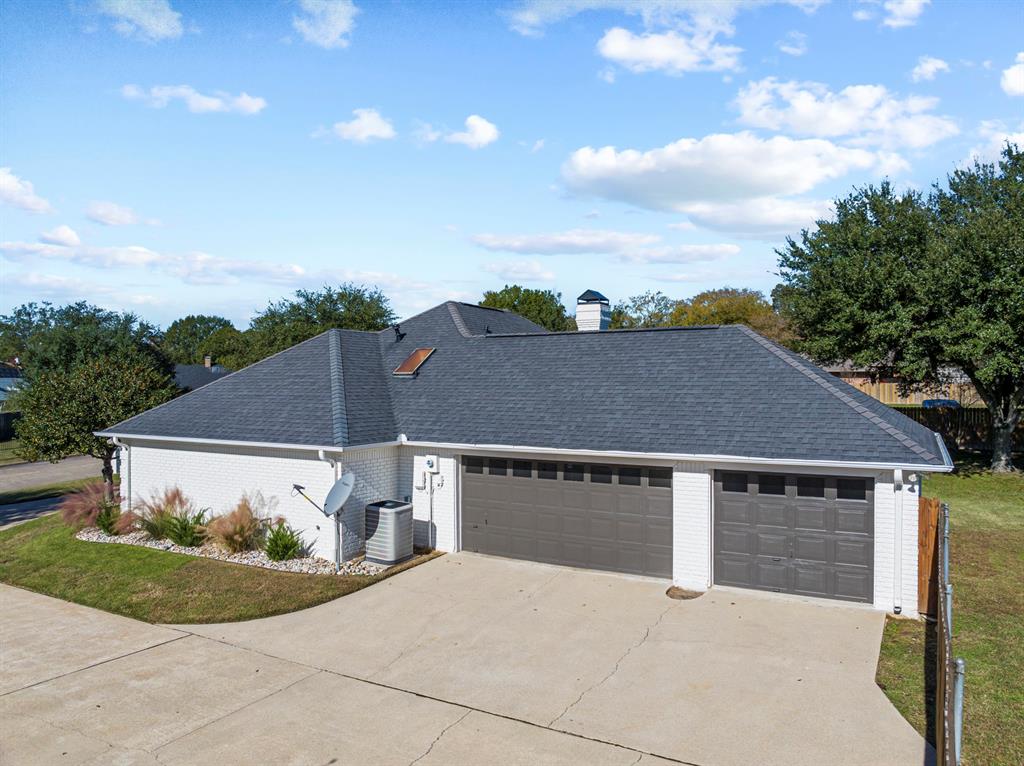 Country Club Estates II - Residential