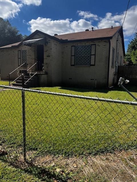 Tiny photo for 4156 Southern Avenue, Shreveport, LA 71106 (MLS # 21100652)