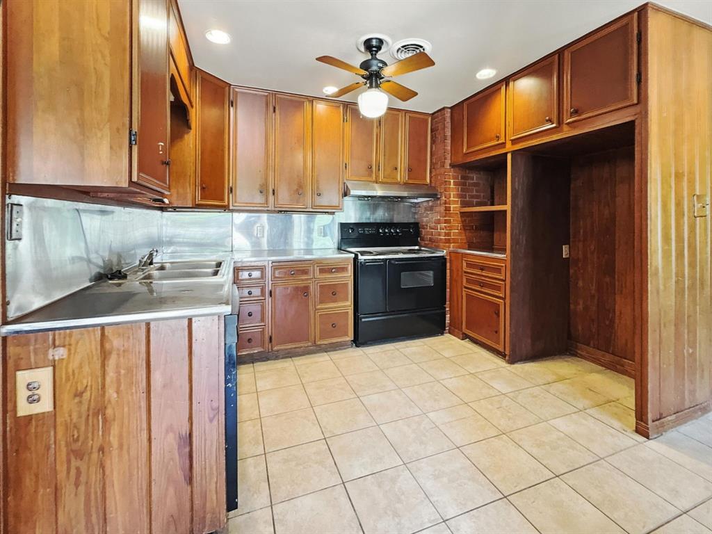 Wells Addn - Residential