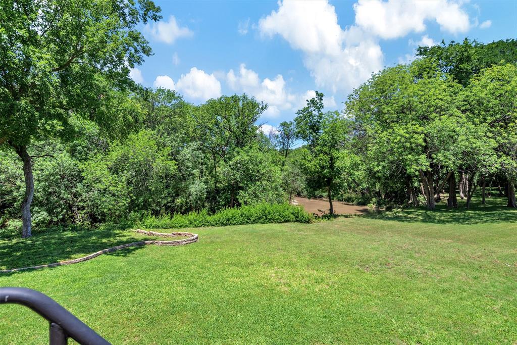 5809 GOLDEN LEAF Court