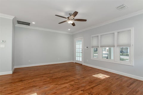 Tiny photo for 5327 Worth Street, Dallas, TX 75214 (MLS # 21396281)
