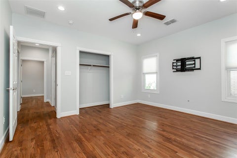 Tiny photo for 5327 Worth Street, Dallas, TX 75214 (MLS # 21396281)