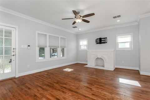Tiny photo for 5327 Worth Street, Dallas, TX 75214 (MLS # 21396281)