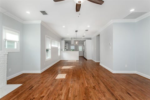 Tiny photo for 5327 Worth Street, Dallas, TX 75214 (MLS # 21396281)