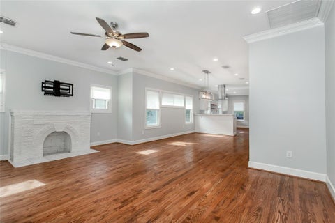 Tiny photo for 5327 Worth Street, Dallas, TX 75214 (MLS # 21396281)