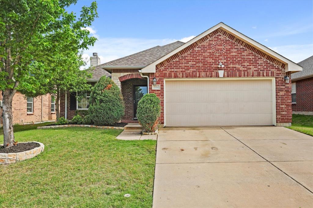 2352 Clairborne Drive