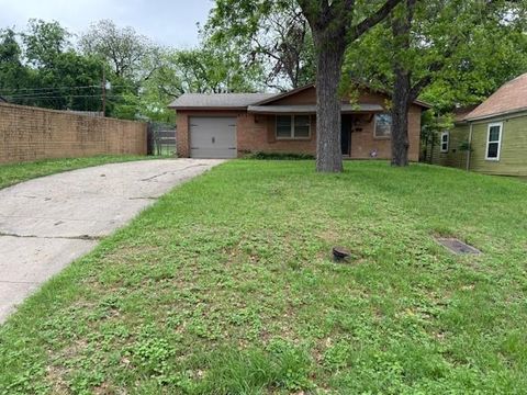 2916 Refugio Avenue Fort Worth TX 76106