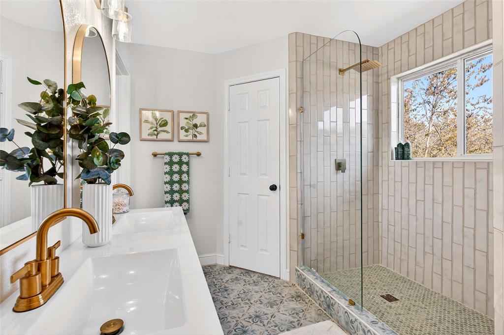 T J Bailey Surv Abs # 154 - Residential Lease