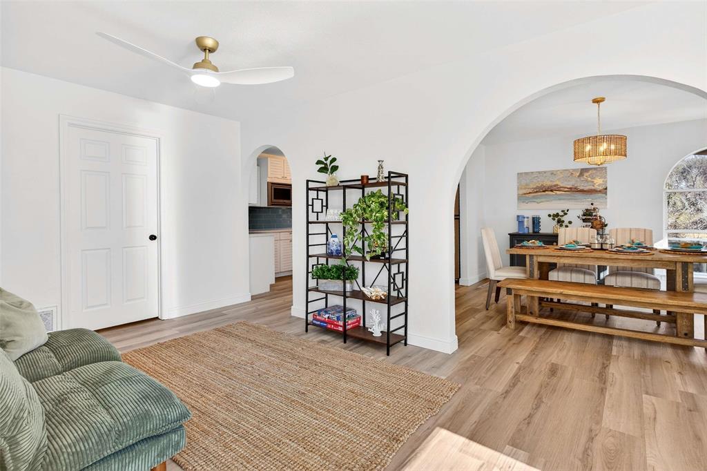 T J Bailey Surv Abs # 154 - Residential Lease