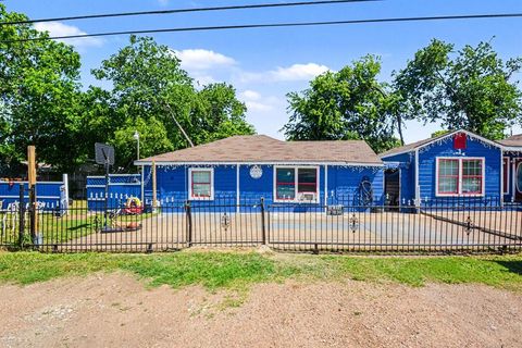 1001 Hillburn Drive Dallas TX 75217