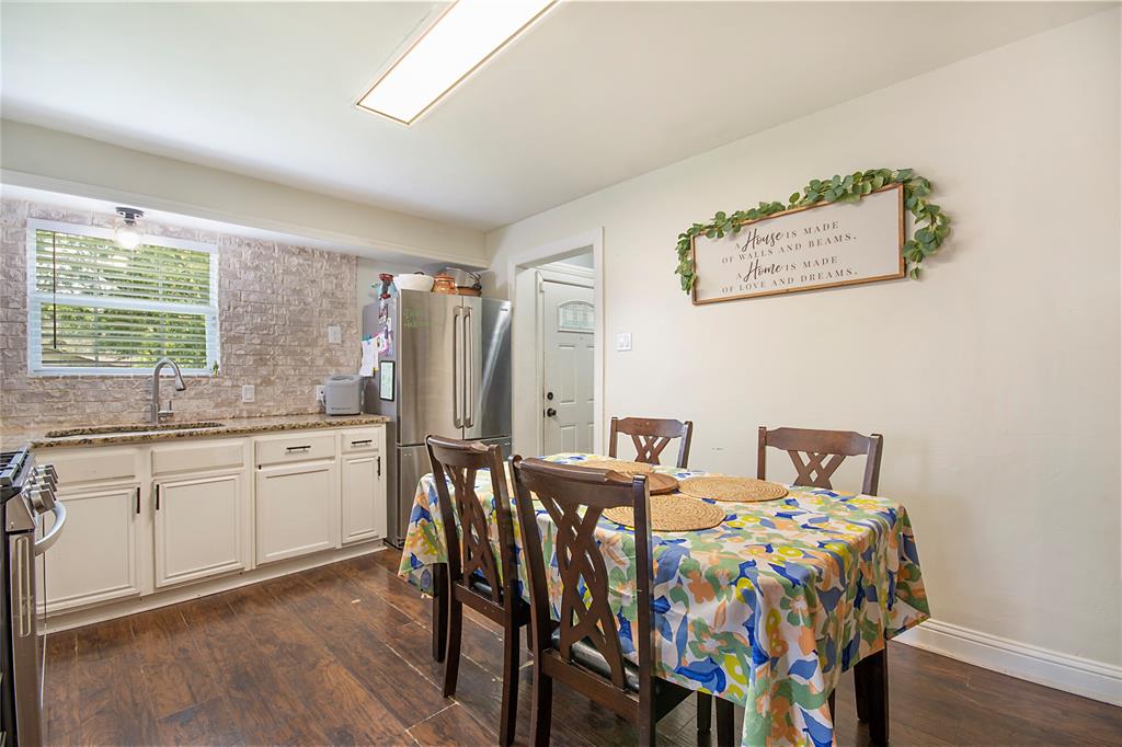 2204 Anita Drive