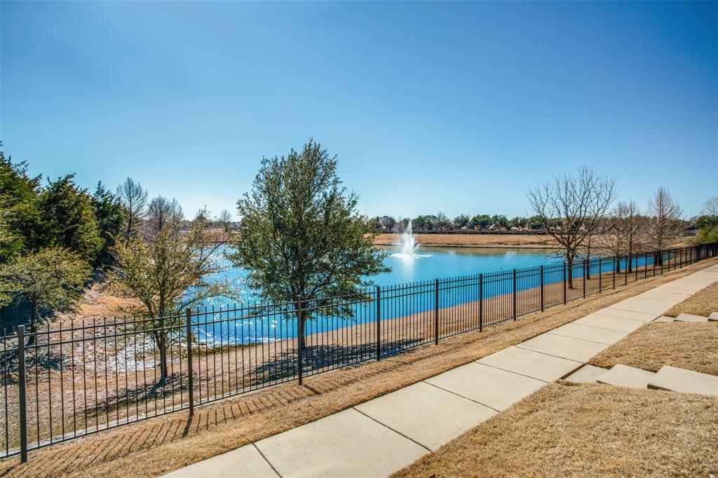 Villas At Willow Grove - Residential