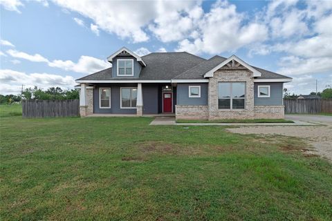 Photo of 362 Foxtrot Lane, Abilene, TX 79602 (MLS # 21257238)
