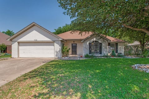 Photo of 7100 Windhaven Road, North Richland Hills, TX 76182 (MLS # 21271958)