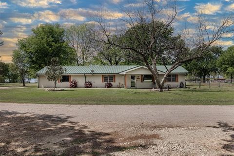 950 Little Oaks Drive East Tawakoni TX 75472