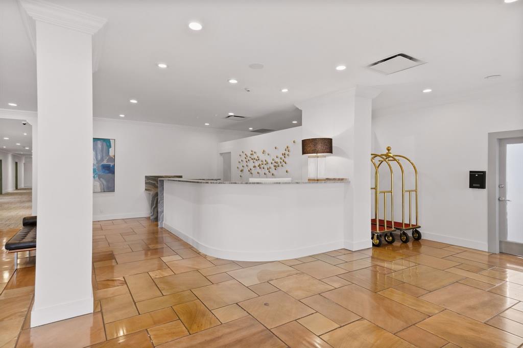 3883 Turtle Creek Boulevard 909