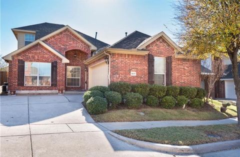 Photo of 8617 Laughing Waters Trail, McKinney, TX 75070 (MLS # 21244084)
