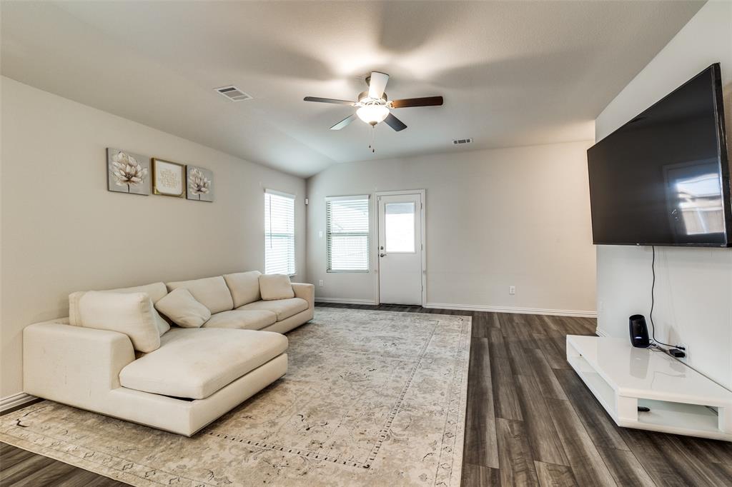 Ventana - Residential