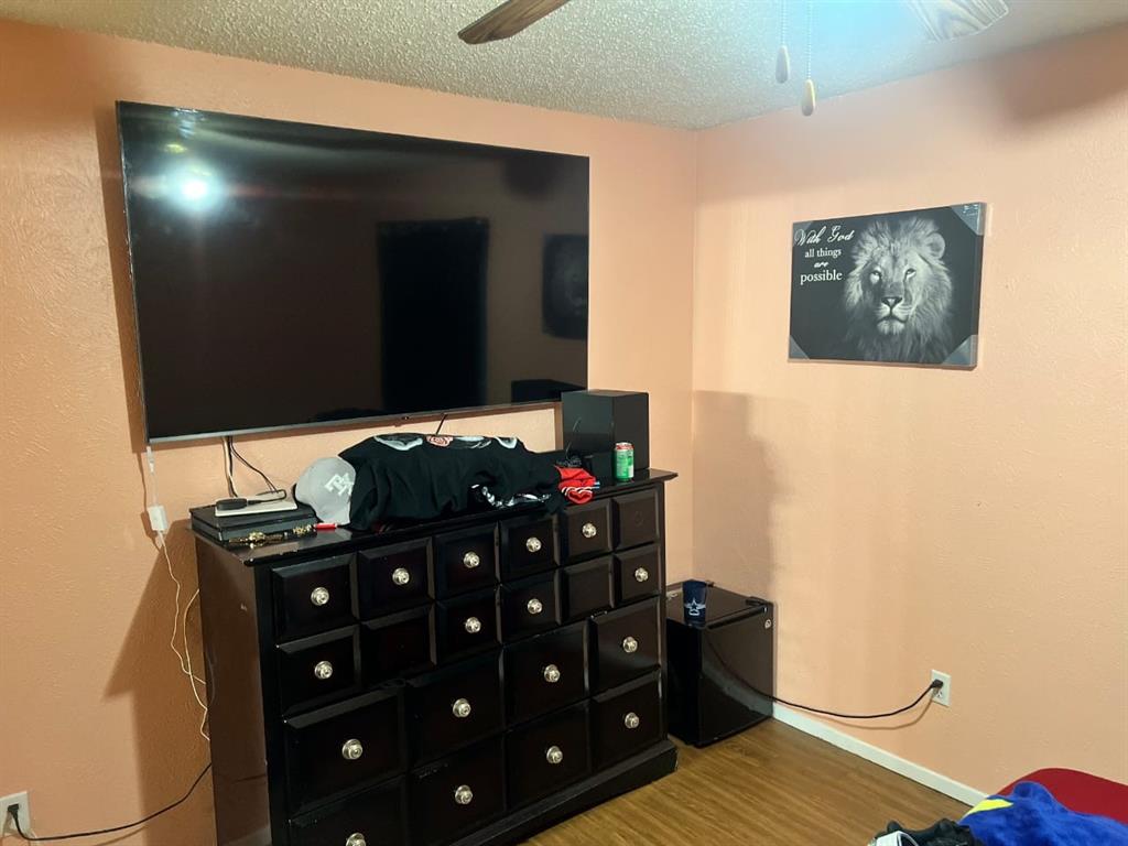 CAMBRIDGE CONDOS - Residential