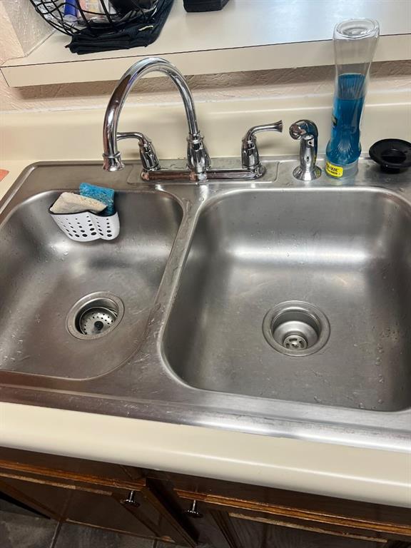 CAMBRIDGE CONDOS - Residential