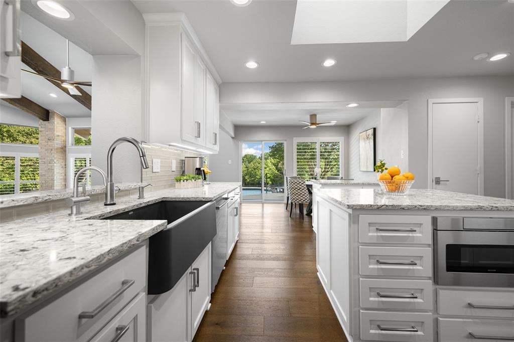 1075 Christian Lane