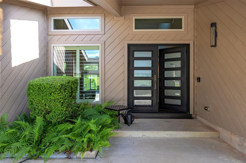 1075 Christian Lane