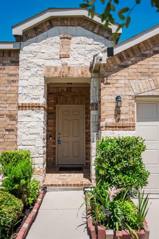 2225 Bernese Lane