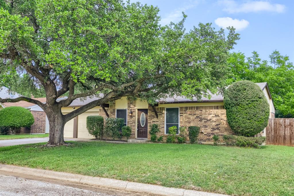 5901 Guildwood Drive