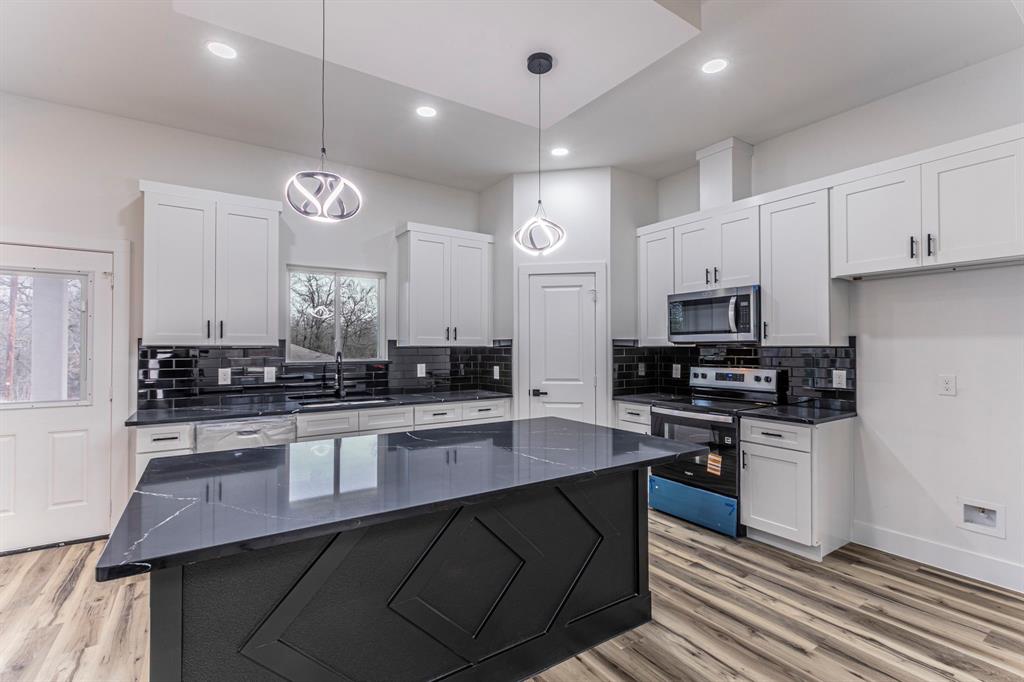 Point La Vista - Residential