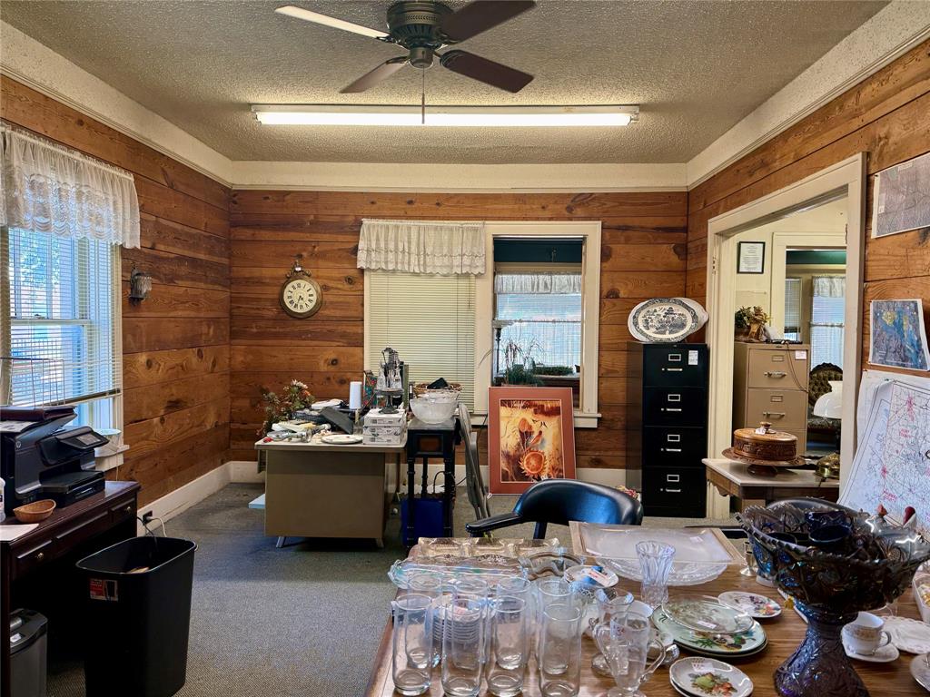 Western - Commercial Sale