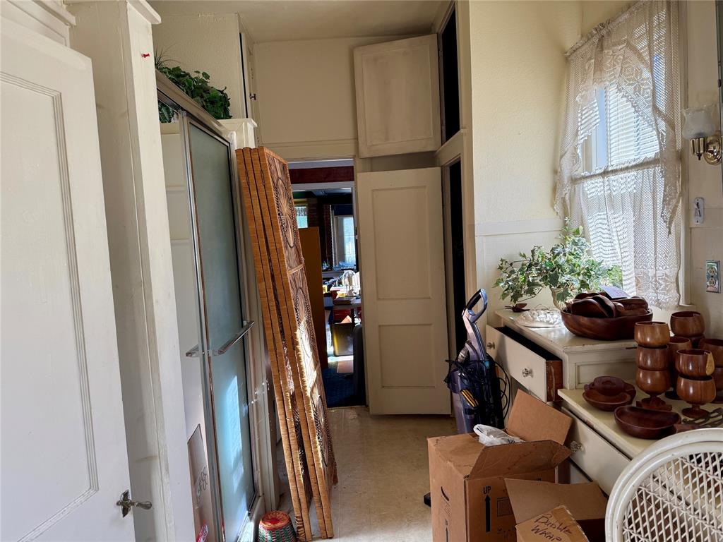 Western - Commercial Sale