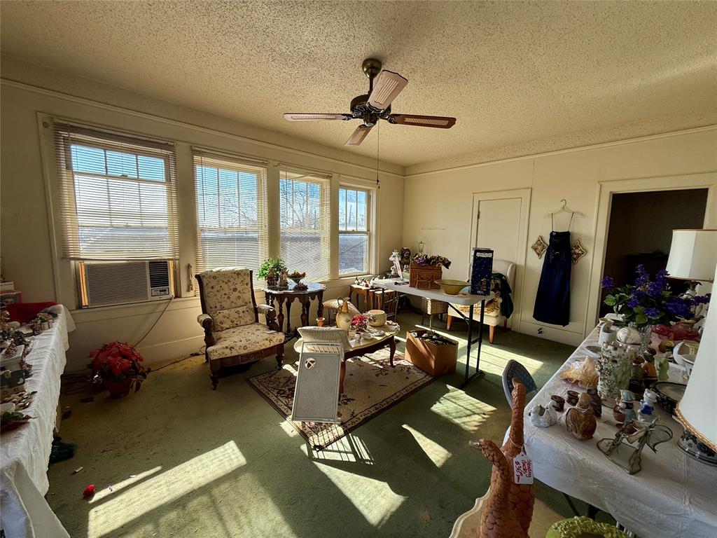 Western - Commercial Sale