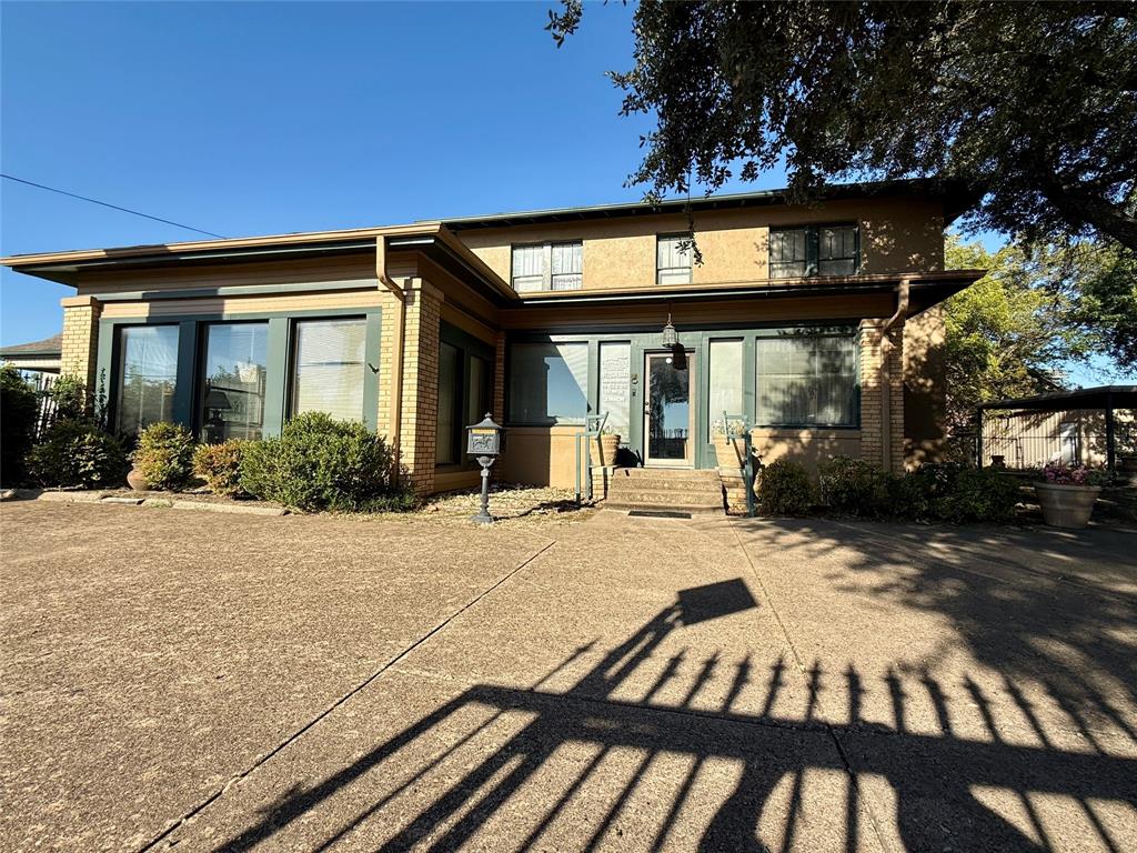 Western - Commercial Sale