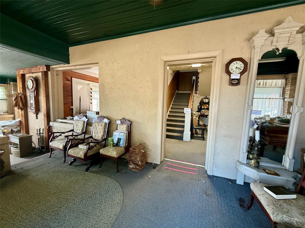 Western - Commercial Sale