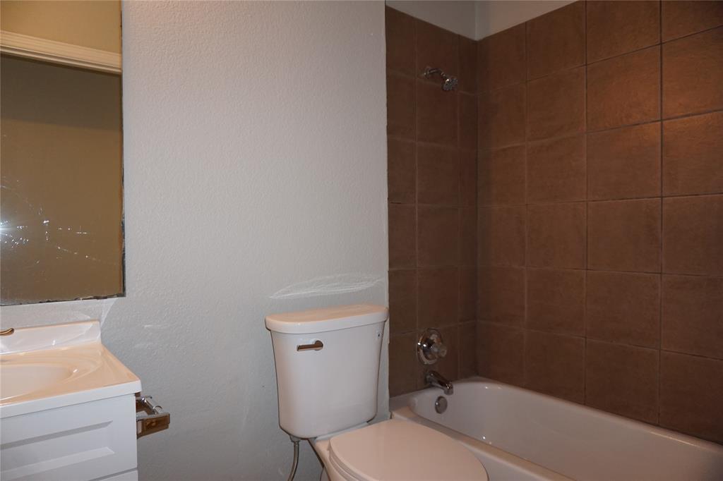 Couch J T Add - Residential Lease