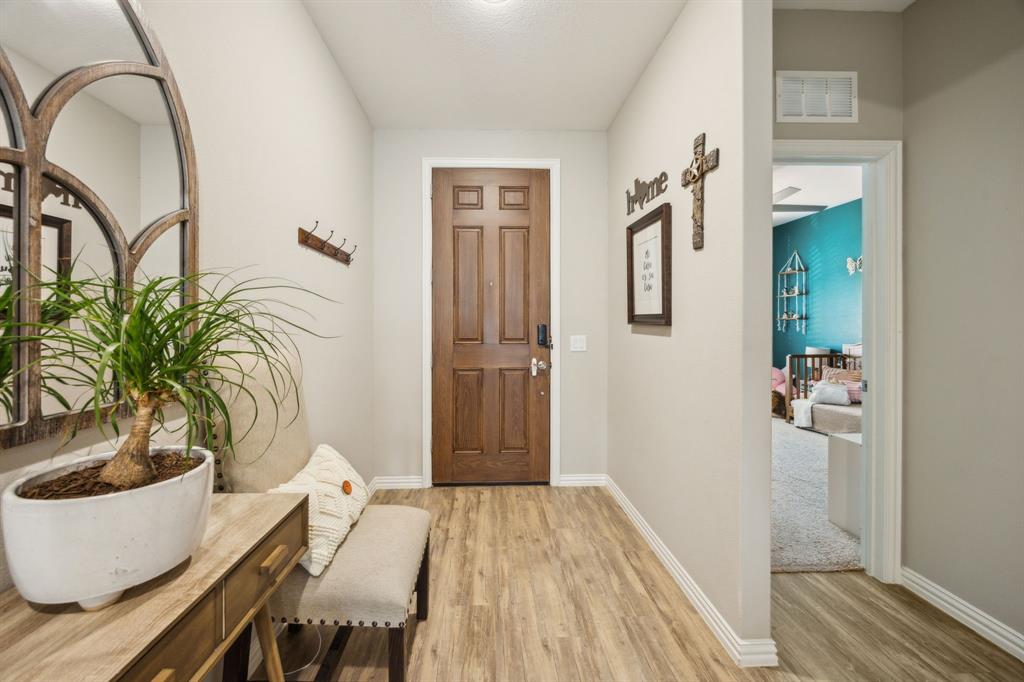 2504 Little Wonder Lane