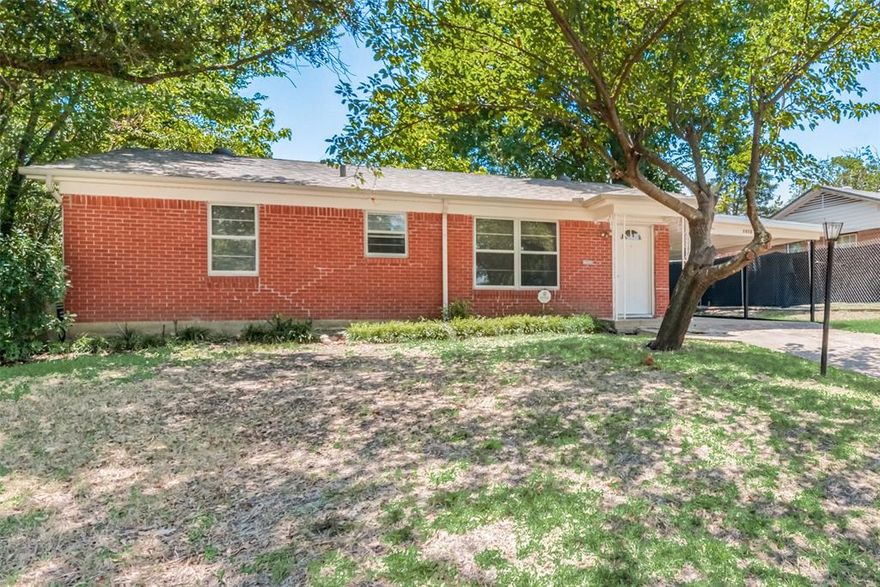 Unbeatable Value Meets Ultimate Convenience! Ideally situated with lightning-fast access to Downtown Dallas, HWY 635, I-20, 80, and I-30—making commutes truly seamless. A quiet neighborhood park is just minutes away for your daily escape.
Step into this move-in-ready gem. Freshly painted and updated appliances are paired with a blend of mid-century charm and modern comfort. Durable flooring guides you into the cozy living room, anchored by a fireplace perfect for chill nights. Ceiling fans in every room ensure year-round comfort. The updated kitchen is a chef's delight, featuring sleek countertops, ample cabinet space, and a professional-grade gas stove. The primary suite is spacious, offering a large closet. The versatile second bedroom adapts easily as a guest room, home office, or hobby space. Outside, the massive, fenced backyard is an entertainer's dream, ready for summer BBQs or gardening. The classic brick exterior provides timeless curb appeal, complemented by an attached garage and generous driveway parking. Don't miss this one! Priced to lease, this home is a must-see. Book your private tour today.