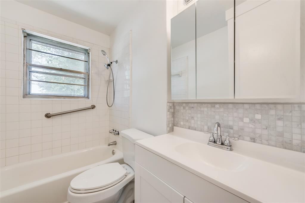 Edgemont Park 02 - Residential Lease