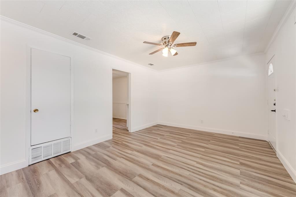 Edgemont Park 02 - Residential Lease